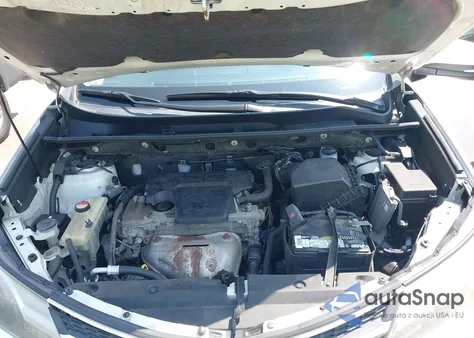 2015 Toyota Rav4 Xle из США, поврежденный, VIN JTMRFREV0FD166230